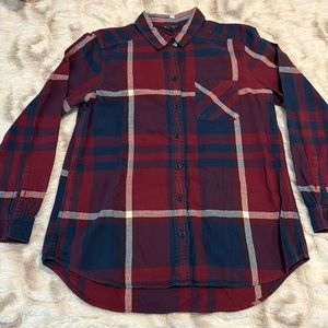 Eddie Bauer women’s button up